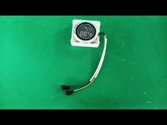 Okrągły wyświetlacz.